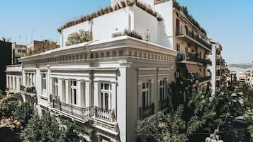 Mặt tiền nơi lưu trú