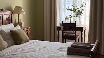 1 chambre, fer et planche à repasser, Wi-Fi, draps fournis