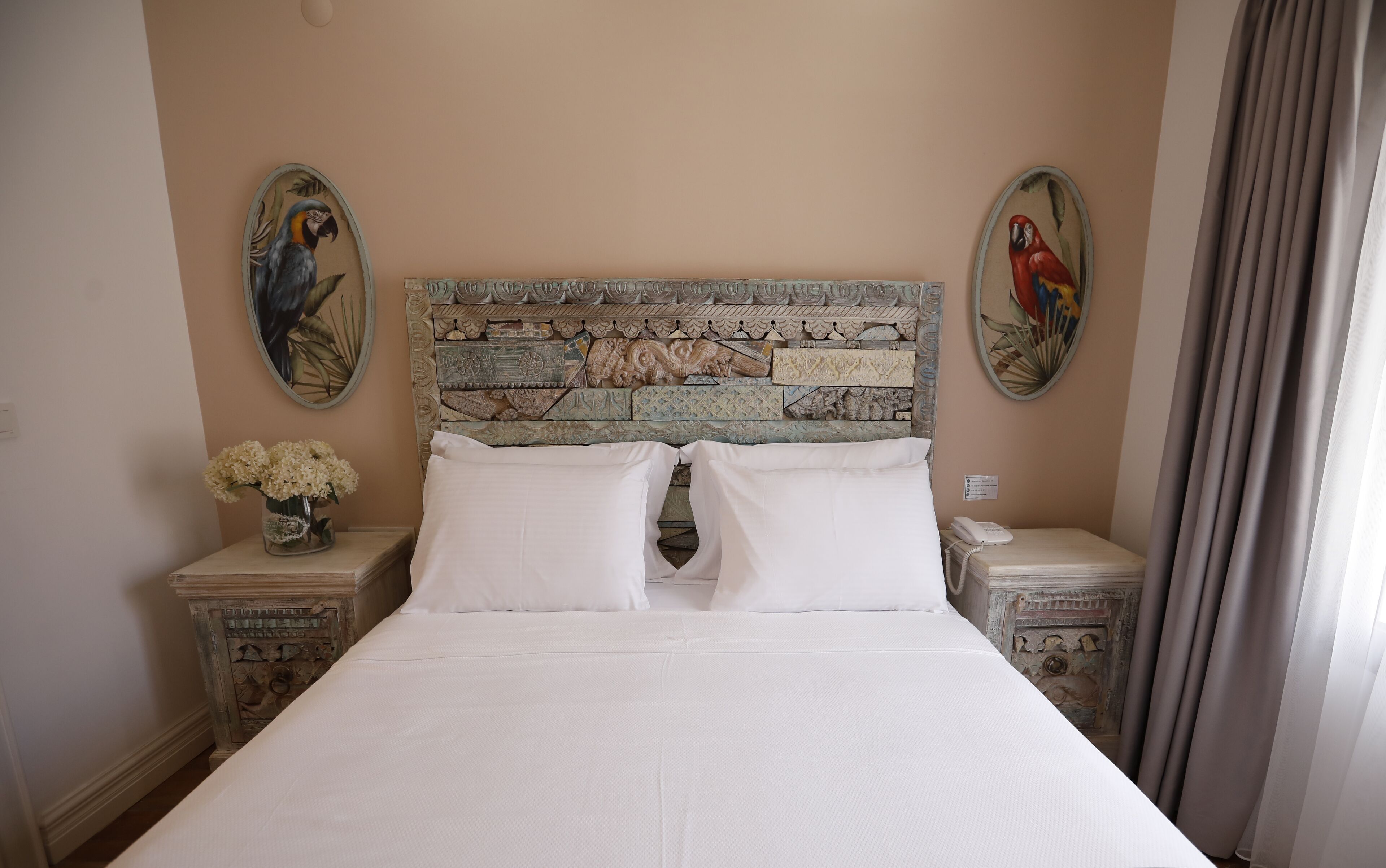 Egyptian cotton sheets, premium bedding, free minibar, in-room safe