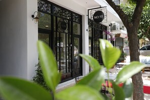 Front of property - No 10 Hotel (Selçuk)