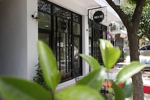 Fachada de la propiedad