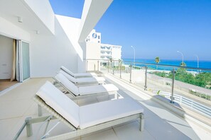 Terrace/patio - Protaras holiday villa - rentprivatevillas 100 (Protaras)