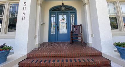 Experience The AveO! Full Hot Breakfast! 4 Block to Beach! GVR04326