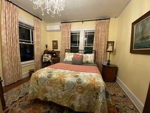 1 makuuhuone, silitysrauta/-lauta, internet, vuodevaatteet