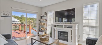 *Pelican Pass* Golf/Fish/Swim / Incredible water views!