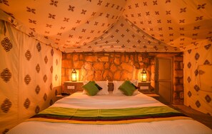 Egyptian cotton sheets, premium bedding, down duvets, memory-foam beds - The Carvaan Resort (Jaisalmer)