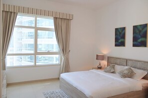 2 bedrooms, in-room safe, iron/ironing board, free WiFi - EVA - 2BR Apt in the heart of Dubai (Dubai)
