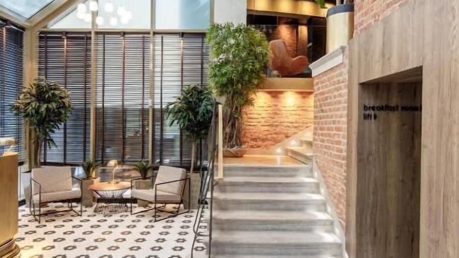 Schuster Boarding House