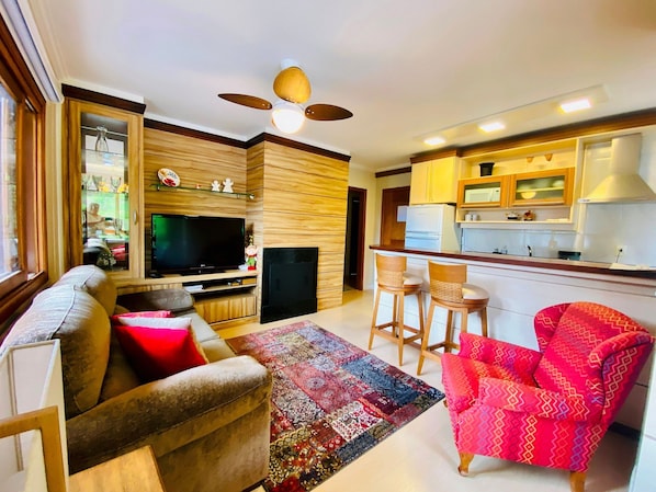 Standard Apartment | Living area | TV