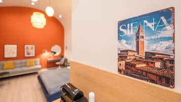 1 habitación, escritorio, wifi gratis y ropa de cama