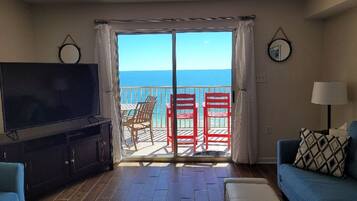 Smart TV, DVD player