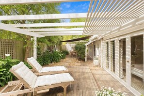 Terrace/patio - Kilara Cottage 3-Bed 2-Bath (Cowes)