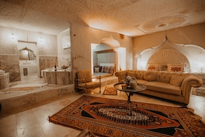 KAYA BALAYI ROOM | Interior - Serenus Cave Suites (Ürgüp)