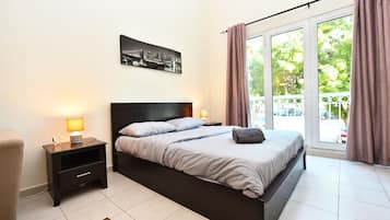 Estúdio | Cofres nos quartos, individualmente decorados