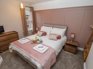Cottage | 3 bedrooms, individually decorated, individually furnished, free WiFi
