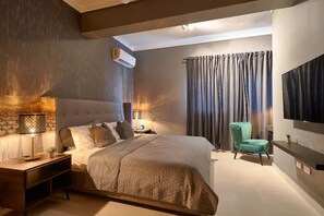 3 soverom, skrivebord, strykejern/-brett og wi-fi (inkludert)