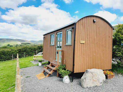 Fell Foot Shepherds hut on traditional Lakeland farm
