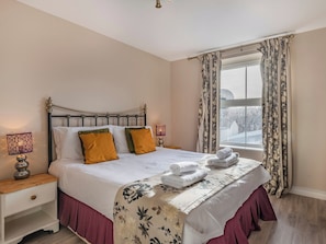 2 quartos, Wi-Fi de cortesia, roupa de cama