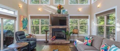 Flat-screen TV, fireplace