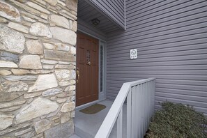 تفاصيل الفندق من الخارج