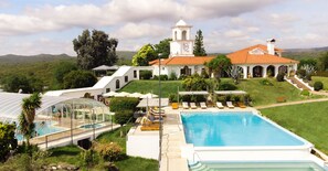 Front of property - Posada del Qenti (Villa Icho Cruz)