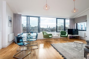 Televisión LCD 55 pulgadas con canales de televisión por cable