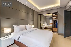 Apartamento, 1 quarto | Frigobar, cofres nos quartos, escrivaninha, Wi-Fi de cortesia