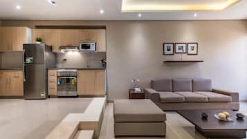 Apartment, 1 Bedroom | Minibar, in-room safe, desk, free WiFi