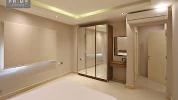 Apartment, 2 Bedrooms | Pemandangan dari bilik