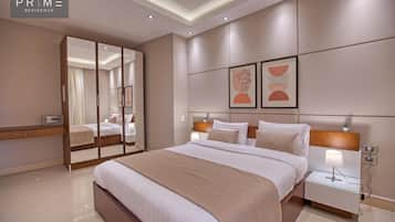 Minibar, pengeskab på værelset, skrivebord, gratis Wi-Fi