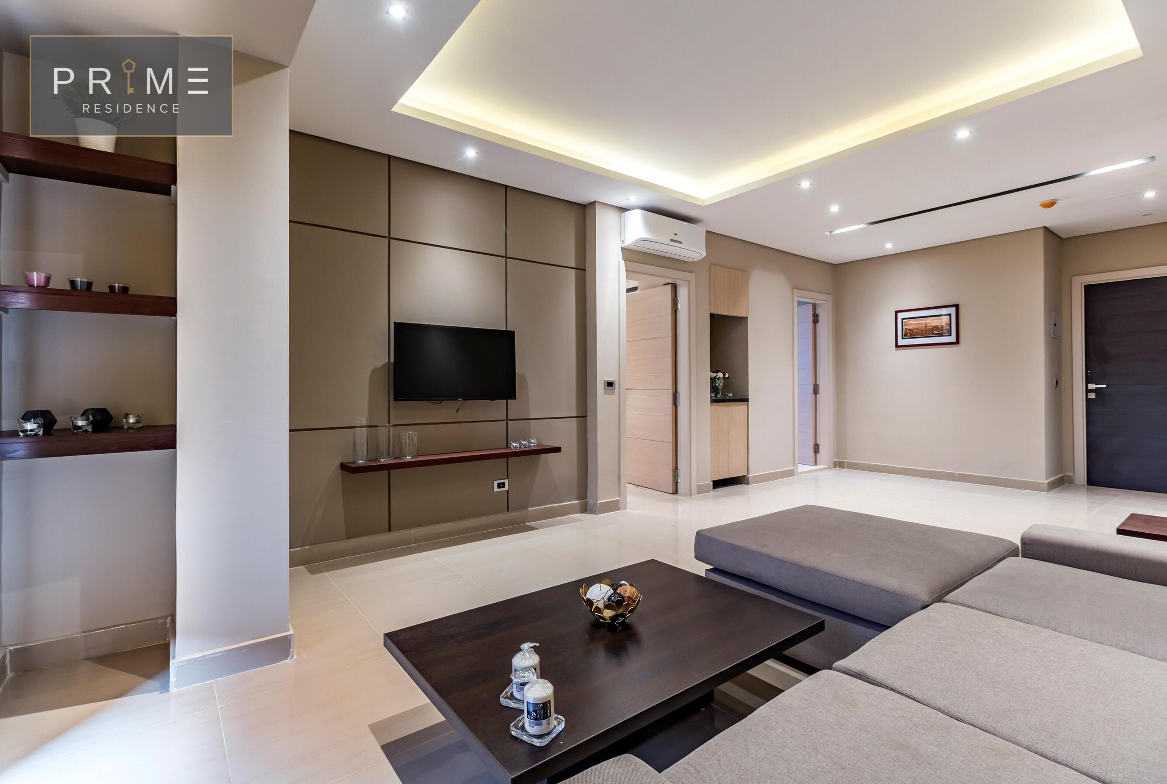 Minibar, in-room safe, desk, free WiFi