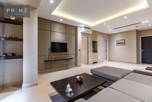 Minibar, caja de seguridad en la habitación, escritorio y wifi gratis 