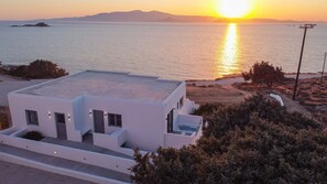 View from property - Seanfinity Beachfront Suites (Naxos)