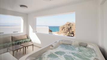 Superior Maisonette with Hot Tub | Vista balcone
