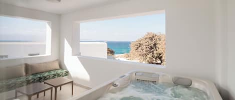 Superior Maisonette with Hot Tub | Balcony view