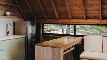 Basic Cabin | Private kitchen | Fridge