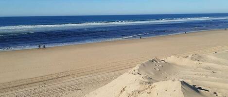 Beach nearby, sun-loungers