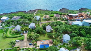 Exterior - Ocean Breeze @Turtle crossing, West Bay (West Bay)