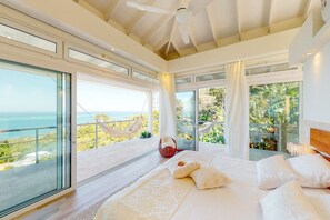 2 slaapkamers, een strijkplank/strijkijzer, wifi, beddengoed