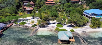 Villa con Vista @ Calabash Bight, Roatan.