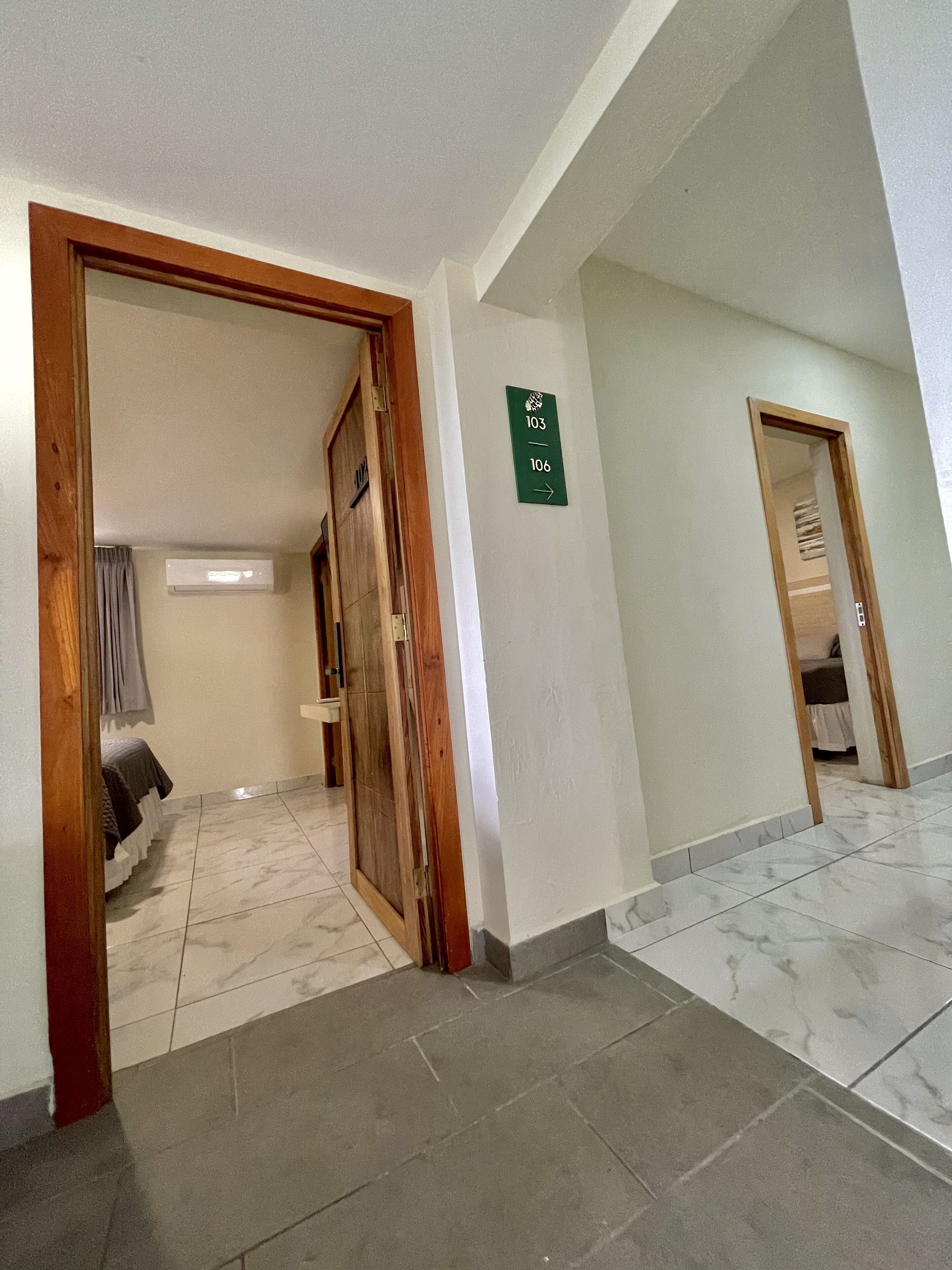 double room | 1 bedroom, premium bedding, down duvets, desk