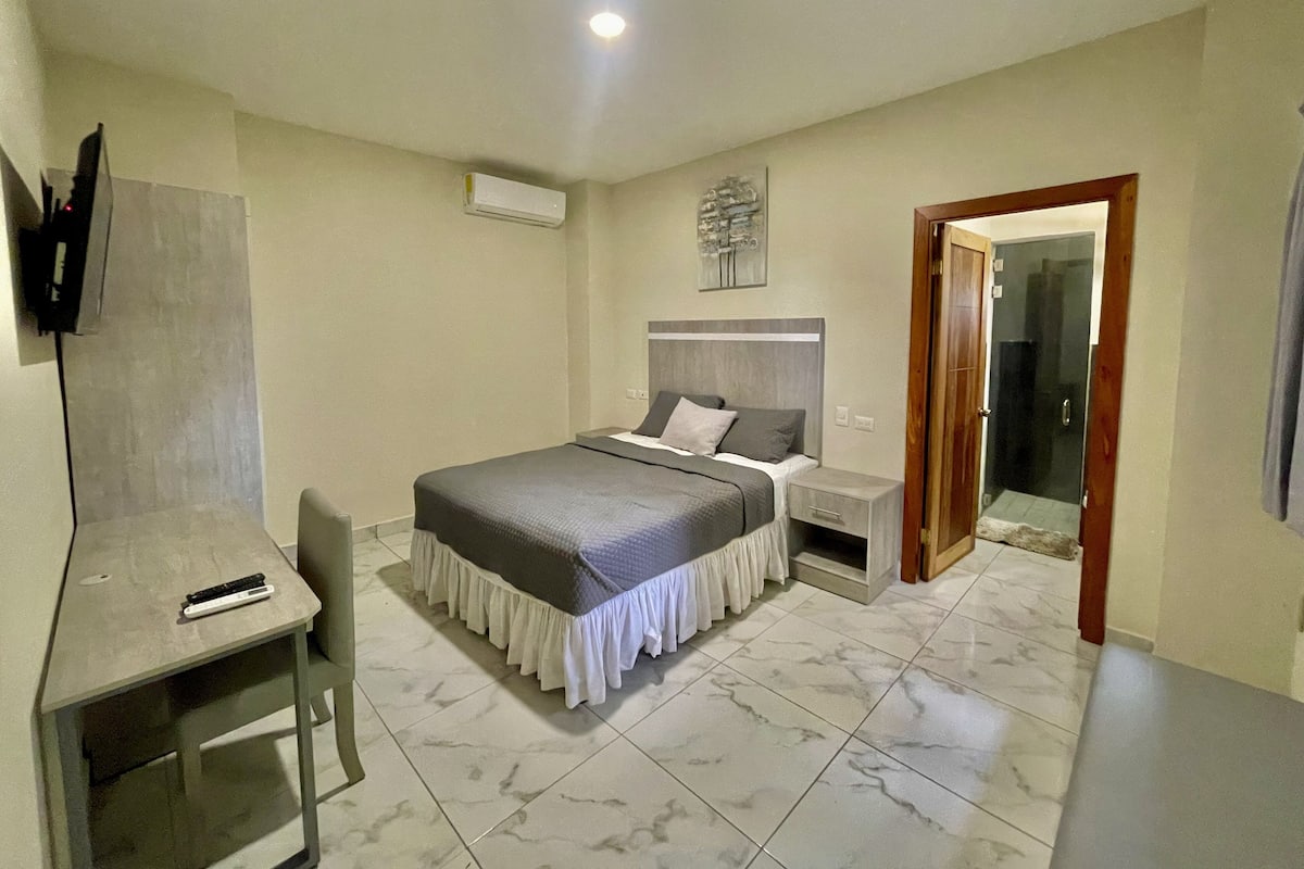 Double Room First Level | Premium bedding, down comforters, desk, blackout drapes