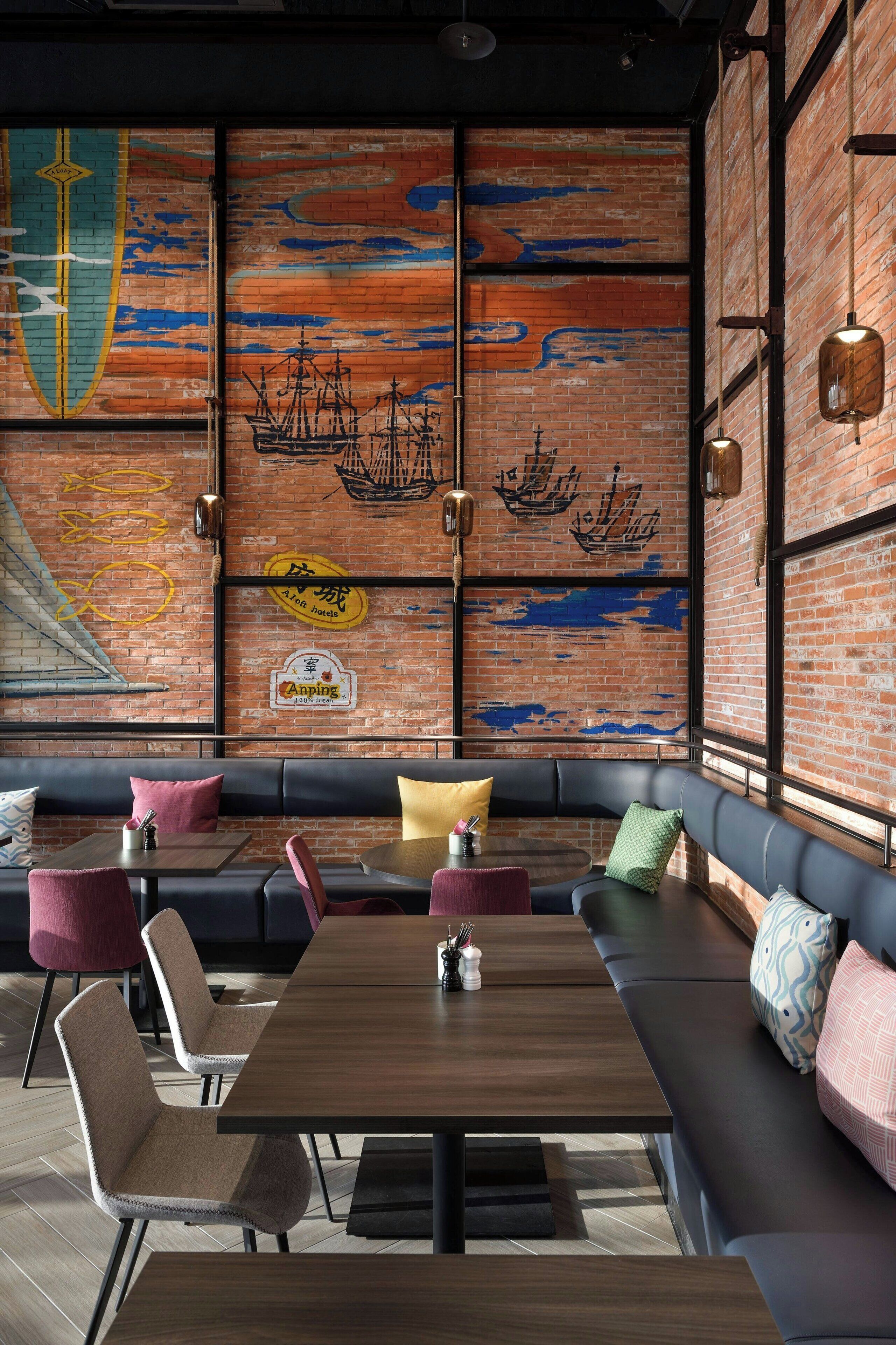 breakfast, lunch and dinner served