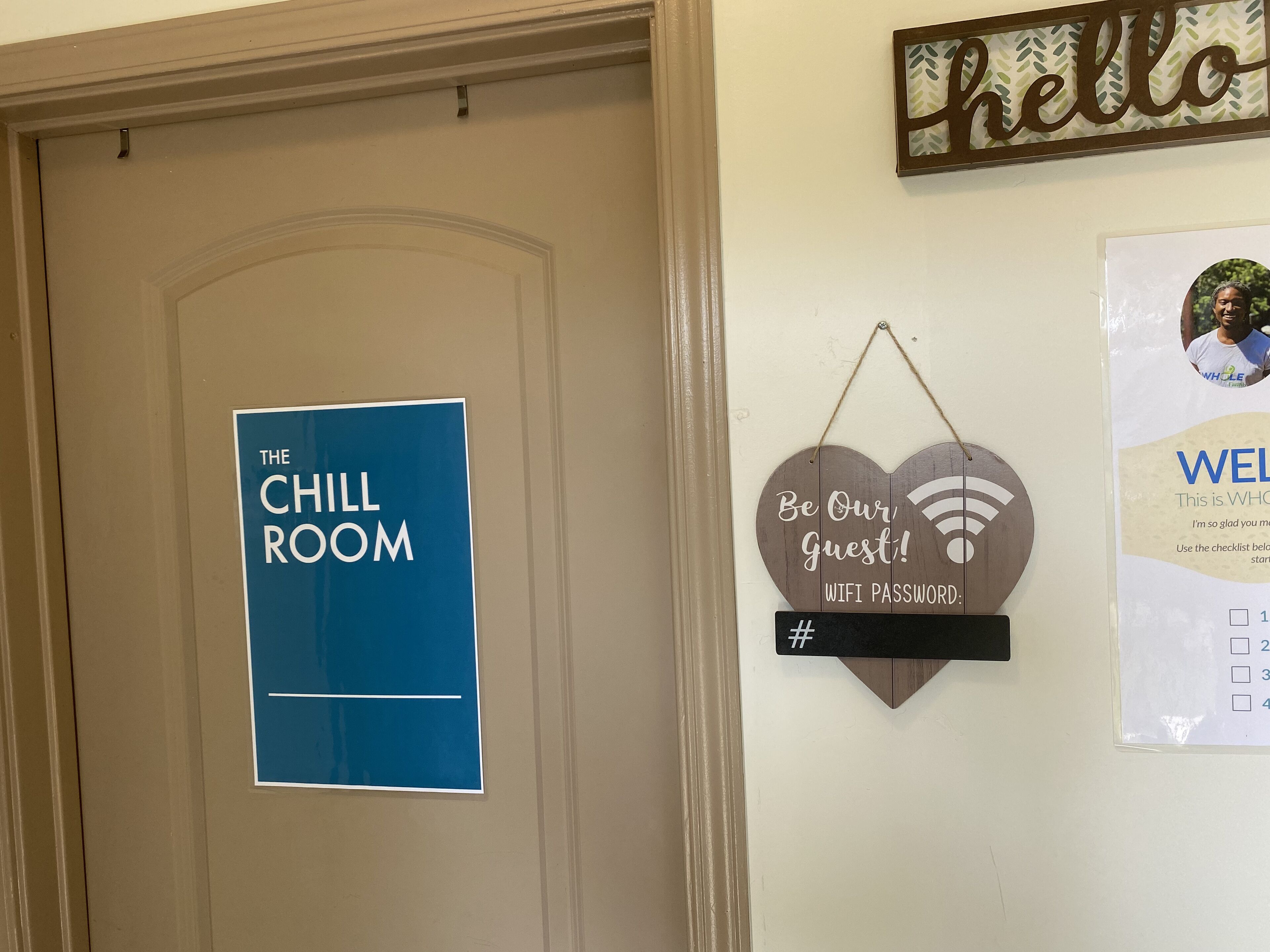 Basic-Einzelzimmer, 1 Queen-Bett, Nichtraucher | Laptopgeeigneter Arbeitsplatz, Bügeleisen/Bügelbrett, kostenloses WLAN