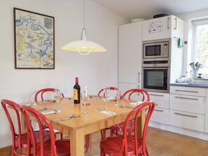 Dining - 4 bedroom accommodation in Marloes (Marloes)