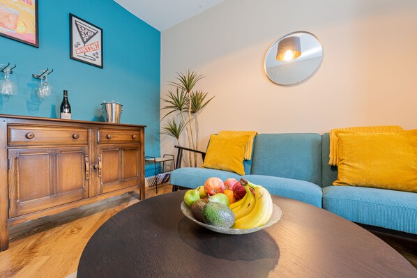 Superior Cottage, Private Bathroom | Dining - Brook Farm Barn (York)