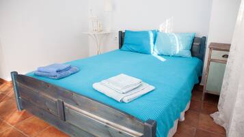 3 habitaciones, tabla de planchar con plancha y wifi gratis