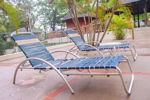Exterior - The Blue Mahoe Treehouse (St. Ann's Bay)