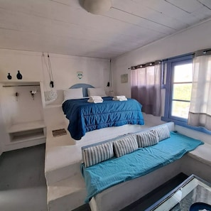 1 bedroom, iron/ironing board, free WiFi