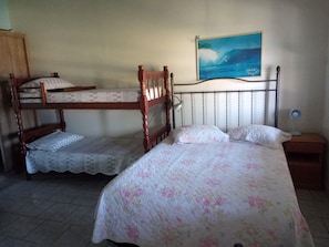 2 bedrooms, WiFi, bed sheets